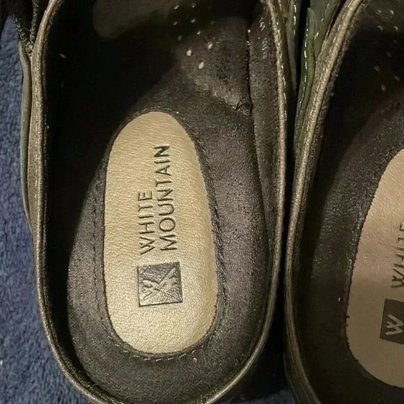 White Mountain Dress Shoes - Picture 3 of 5